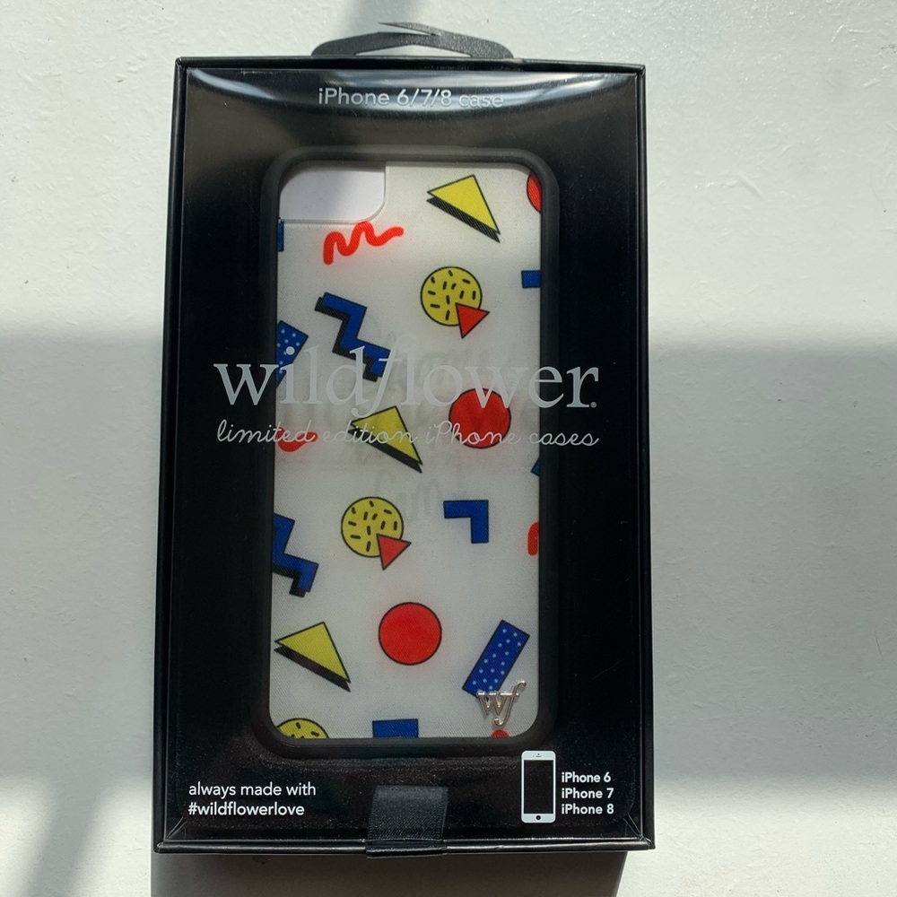 Emma Chamberlain Wildflower Case